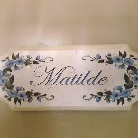 Al Cucherle Couette-café 4*