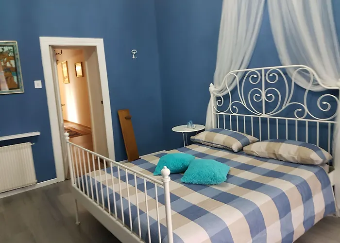 Couette-café Al Cucherle 4*